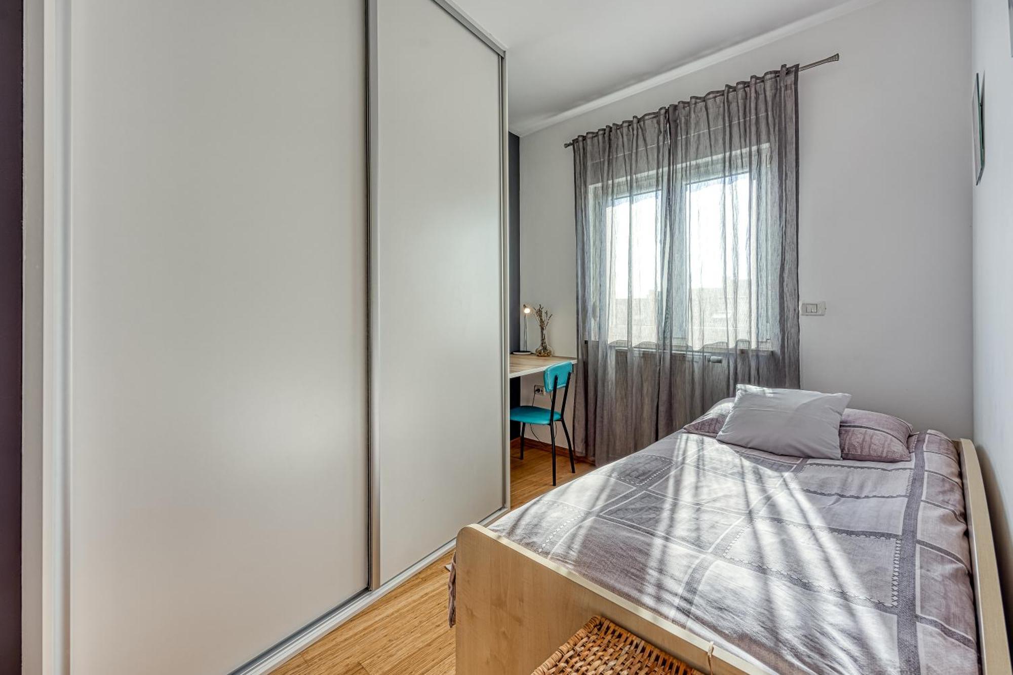 Apartment Dea - Three Bedroom Apartment PUY Eksteriør bilde